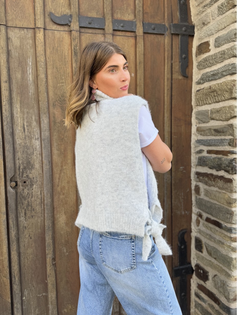 PULL JECCA PULL JECCA