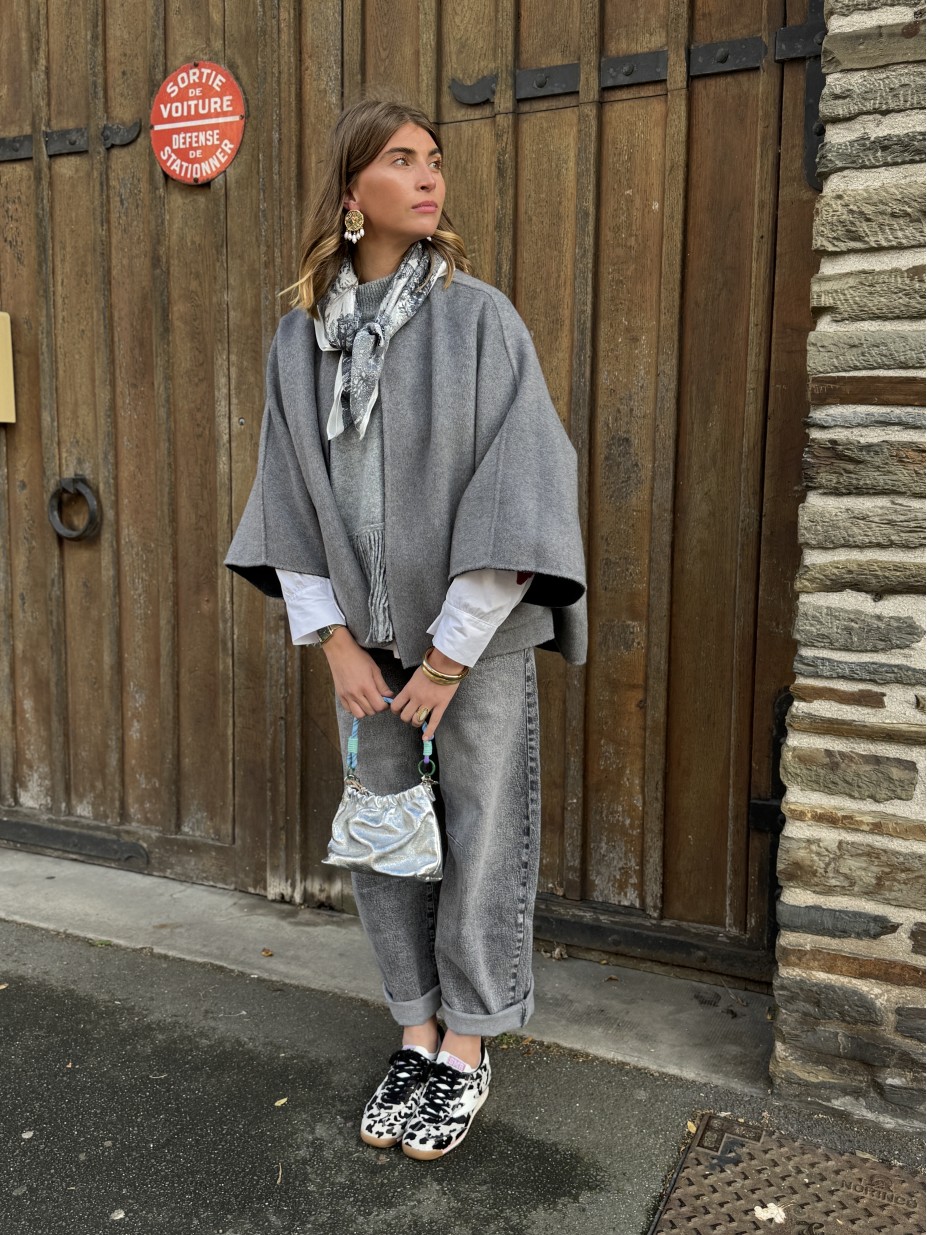 CAPE ACHILLE REVERSIBLE CAPE ACHILLE REVERSIBLE