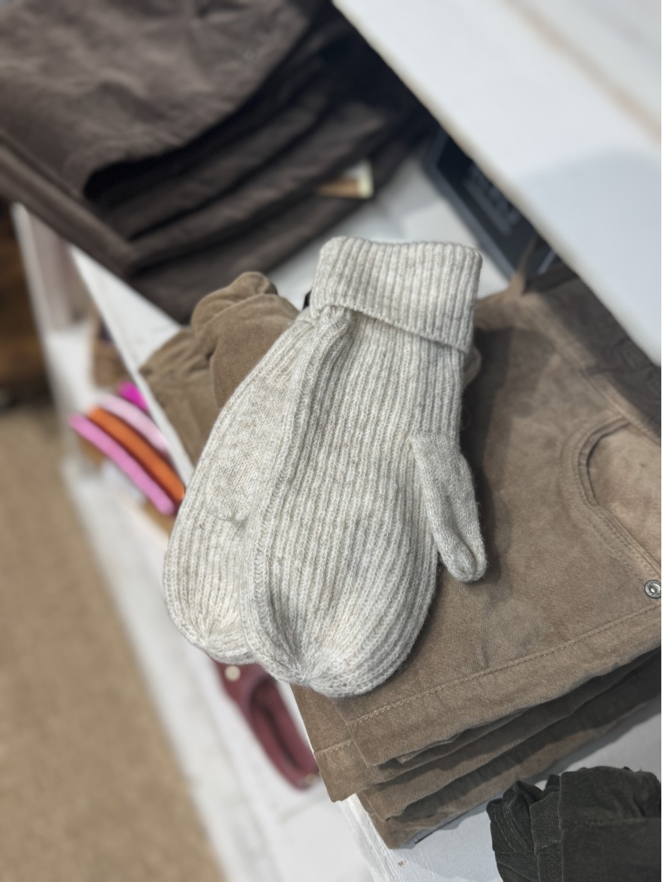 MOUFLES MOELLA BEIGE MOUFLES MOELLA BEIGE