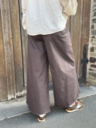 PANTALON LORIS CHOCO