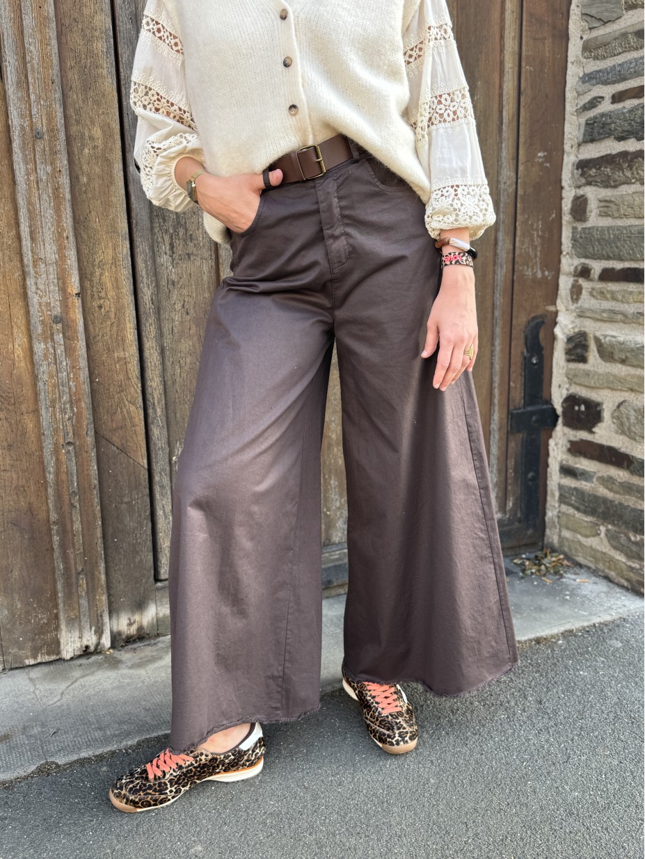 PANTALON LORIS CHOCO PANTALON LORIS CHOCO