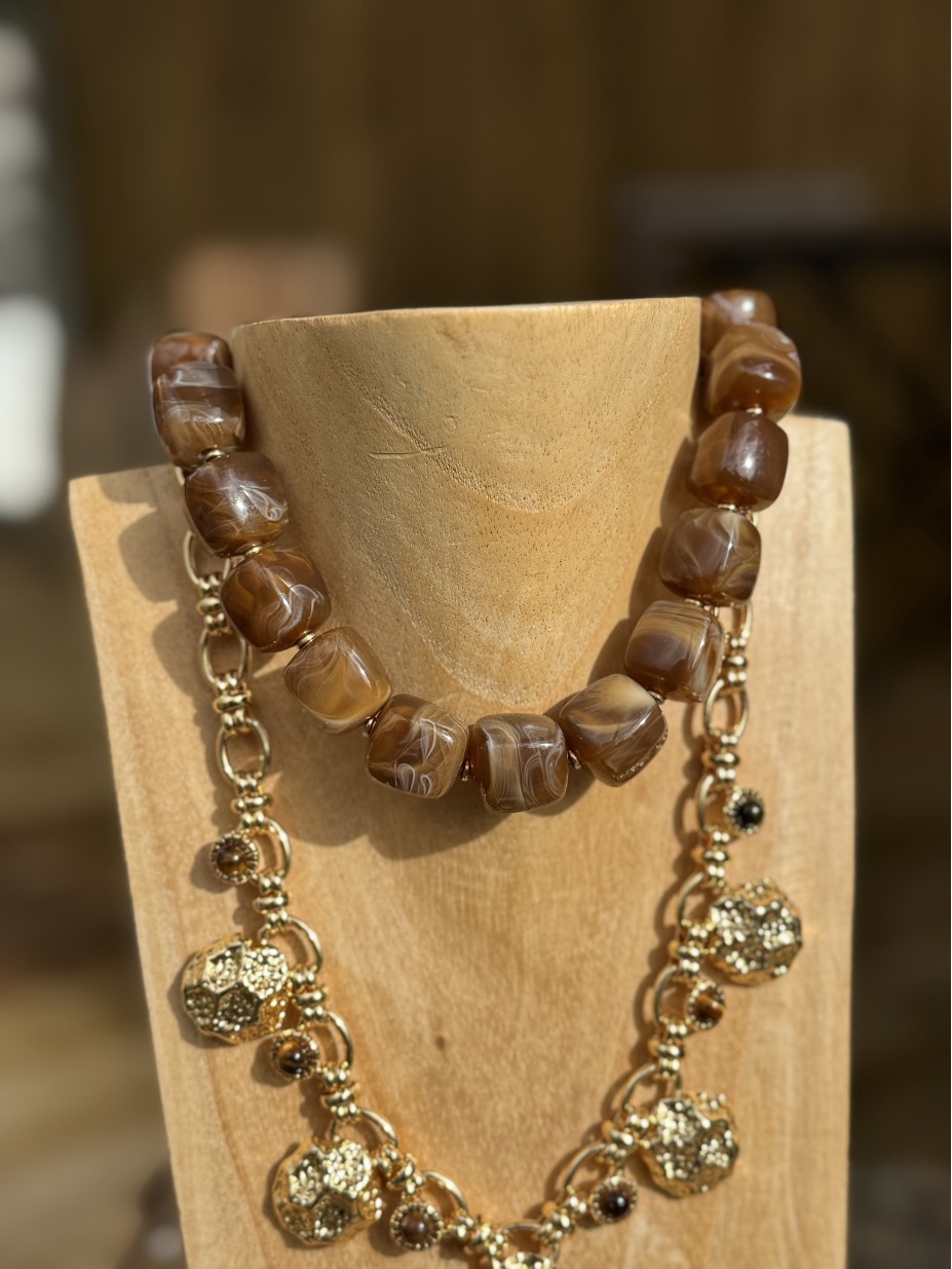 COLLIER DANAE MARON COLLIER DANAE MARON