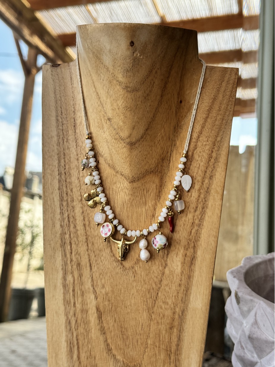 COLLIER BUFFLE