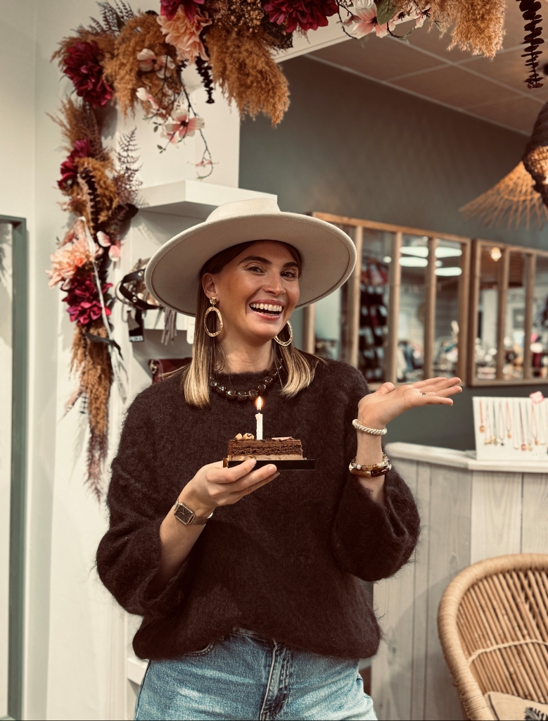 Clarisse, conseillère de vente et styliste chez Jade Les Jolies Pépites